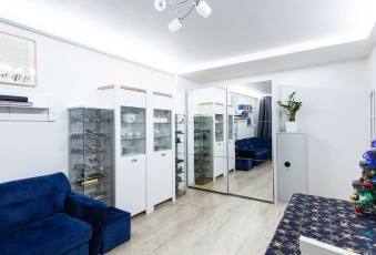 Przestronne mieszkanie w historycznej kamienicy