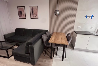 nowa kawalerka dla pary lub singla parking,komorka