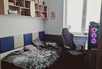 *OKAZJA* Doskonała lokalizacja * 4 pokoje *