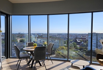 Apartament 3 pokoje z loggią w Hanza Tower