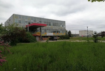 Budynek usługowo-handlowo-magazynowy w Praszce