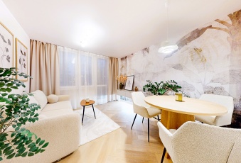 3 pokoje po remoncie, oddzielna kuchnia,Saska Kępa