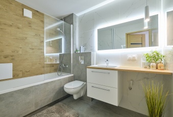 2 pok, 34m2, Krzyki, Sky Tower, balkon, winda