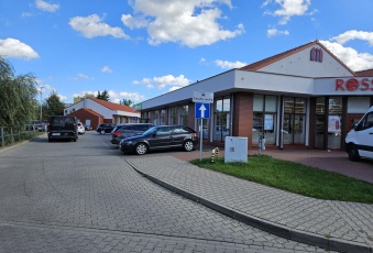 Komercja na wynajem w Murowana Goślina  Wojska Polskiego 1 o powierzchni 410 mkw