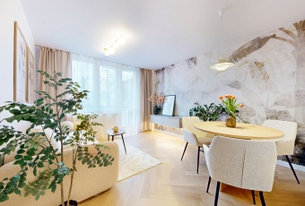 3 pokoje po remoncie, oddzielna kuchnia,Saska Kępa