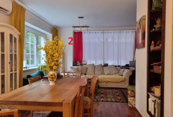 Dom na dużej zielonej działce w Puszczykowie 