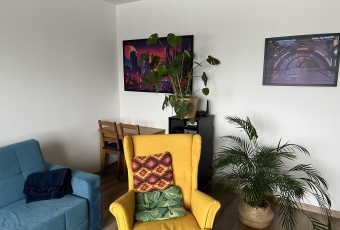 Apartament 2-pok.,osobna kuchnia-stan bardzo dobry