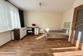 Kawalerka przy Kazimierza Wielkiego na sprzedaż!