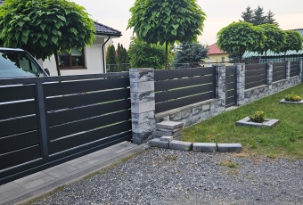 Dom na sprzedaż w Ostrowiec Świętokrzyski Gutwin Fiołkowa 2 o powierzchni 128 mkw