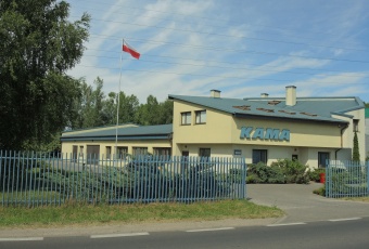 Atrakcyjny budynek komercyjny w Warszawie