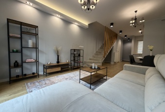 Piękny nowy wykończony segment w super lokalizacji