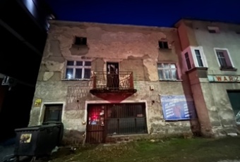 SYNDYK SPRZEDA 1/2 UDZIAŁU W LOKALU UŻYTKOWYM