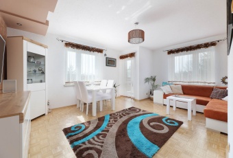 Rozkładowe mieszkanie + 25 m2 strychu w centrum