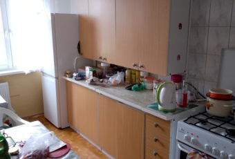 Sprzedam mieszkanie w bloku 2 pokoje 48m2.