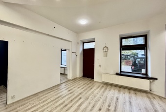 Lokal usługowy 41 m² - na salon fryzjerski