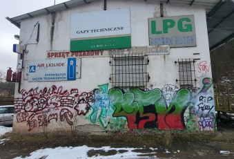 Syndyk sprzeda działkę budynek usługowy Wałbrzych