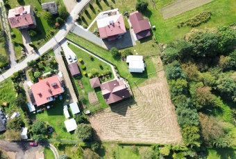 Działka budowlana 20ar-budynek gospodarczy 20 ar 