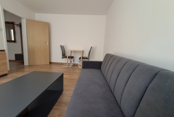 APARTMENT na Woli 42m2