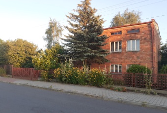 Gospodarstwo rolne w Lututowie 3,75 ha z domem 