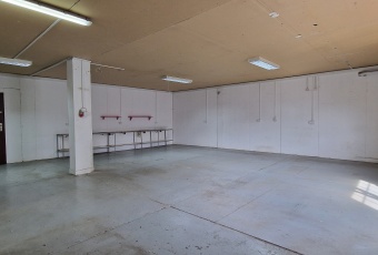TEOFILÓW/105 m2/ 2 mc gratis/ Magazynowo-usługowy