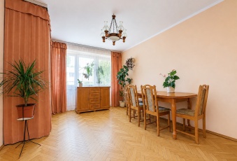 4 POKOJE 59M² LOGGIA DWUSTRONNE BLISKO CENTRUM