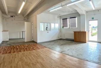 TEOFILÓW lokal- 90 m2 - 2 mc w gratisie !! 
