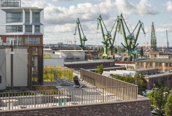 Studio blisko GUMed i PG | faktura VAT 23%