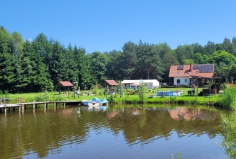Sprzedam gotowy biznes: 1,5ha+ dom 120m2+ 2x domki