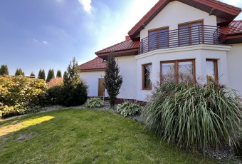 Wolnostojący 168 m² | 1207 m² | garaż 2 auta